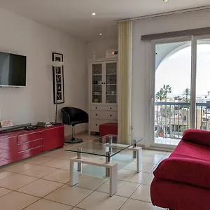 https://absolute-apartment.catalonia-hotels.com