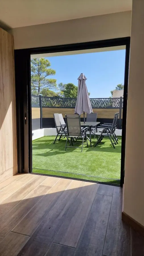 Apartment Cocooning Le Mugel Aux Portes Des Calanques De Cassis & Spa Carnoux-en-Provence France