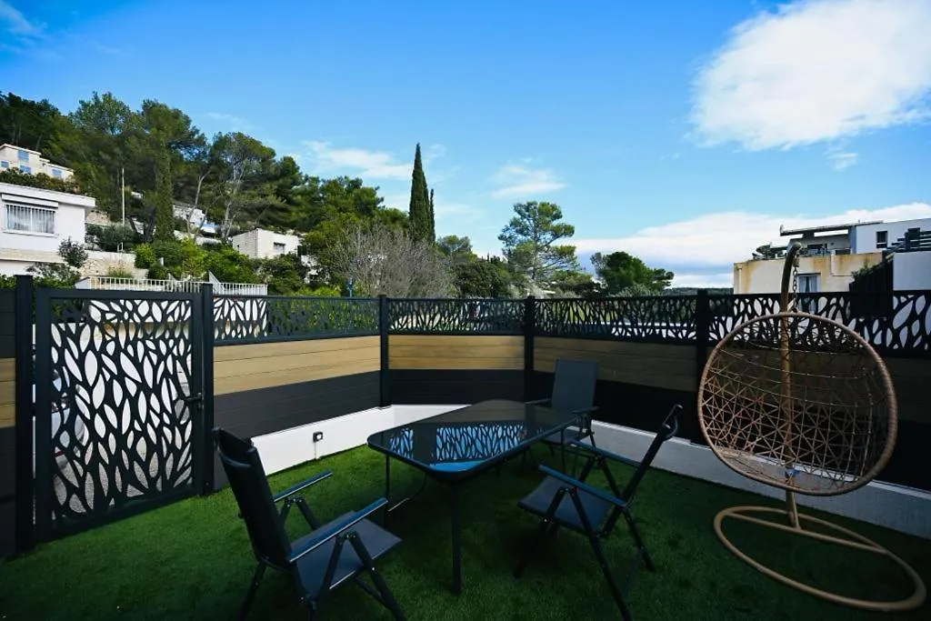 Cocooning Le Mugel Aux Portes Des Calanques De Cassis & Spa Carnoux-en-Provence